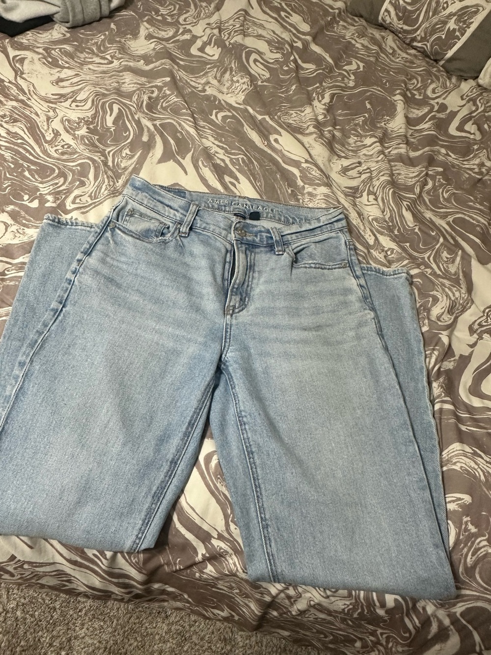 American Eagle Outfitters Light Blue Straight Leg Jeans
